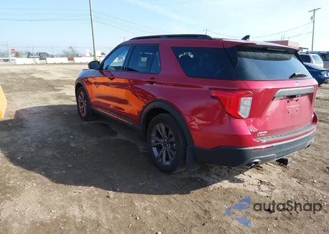 2021 Ford Explorer Xlt z USA, uszkodzony, nr VIN 1FMSK7DH5MGB92990